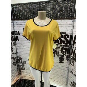 JM Fleurette Jrs XL Mustard Contrast Trim Top